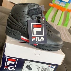 9C Toddler Shoes.. NEVER BEEN WORN FILA